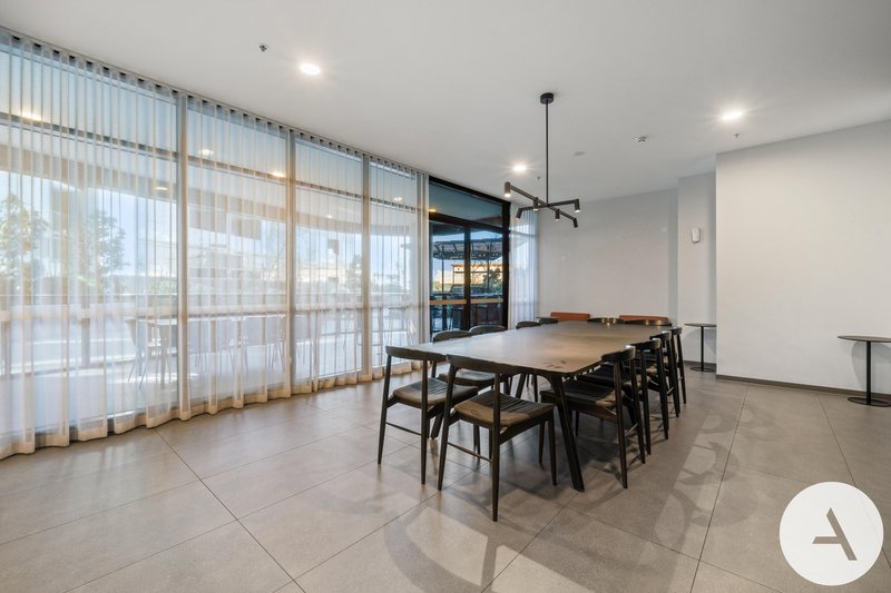 Photo - 805/1 Grazier Lane, Belconnen ACT 2617 - Image 11