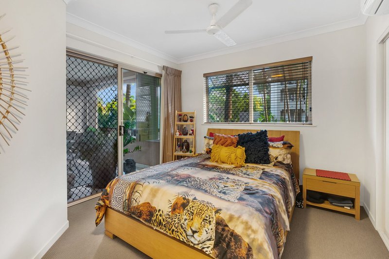 Photo - 805/12-21 Gregory Street, Westcourt QLD 4870 - Image 6