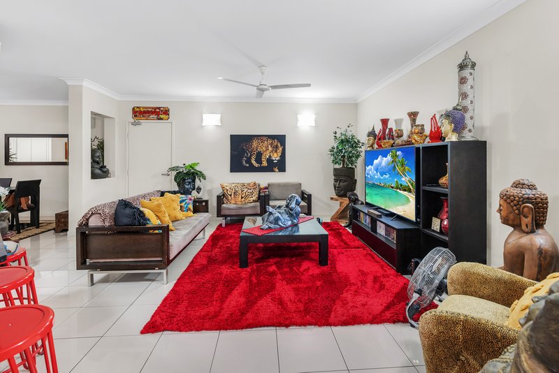 Photo - 805/12-21 Gregory Street, Westcourt QLD 4870 - Image 5