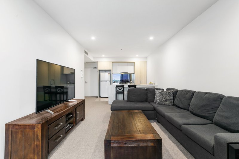 Photo - 805/12 Cunningham Street, Newstead QLD 4006 - Image 7