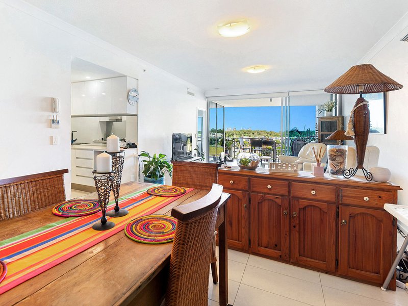 Photo - 805/43 Harbour Town Drive, Biggera Waters QLD 4216 - Image 5