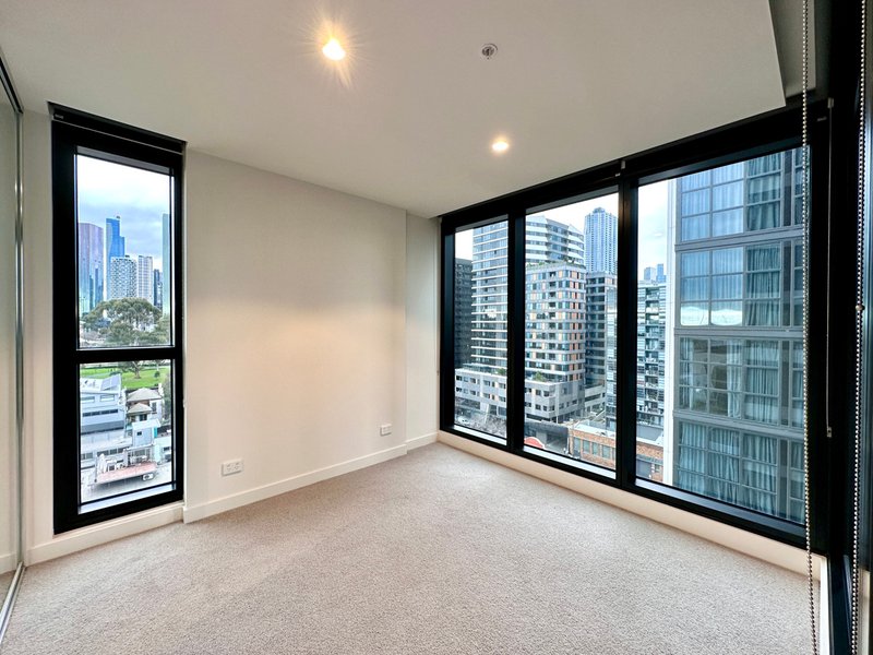 Photo - 805/45 Dudley Street, West Melbourne VIC 3003 - Image 7