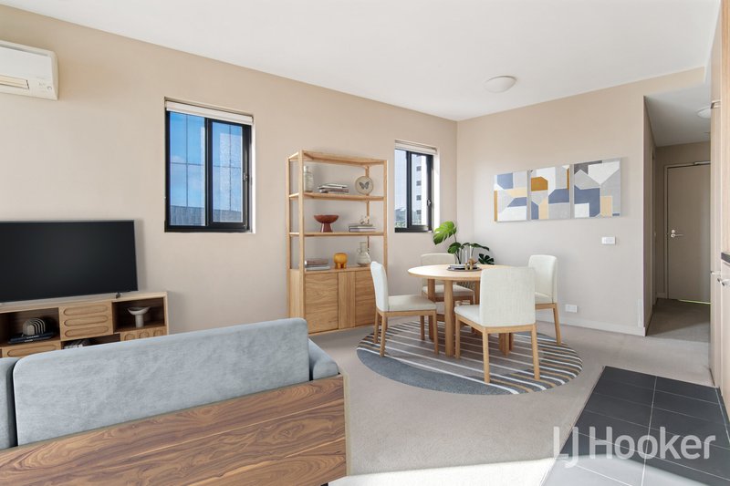 Photo - 805/463 Docklands Drive, Docklands VIC 3008 - Image 3