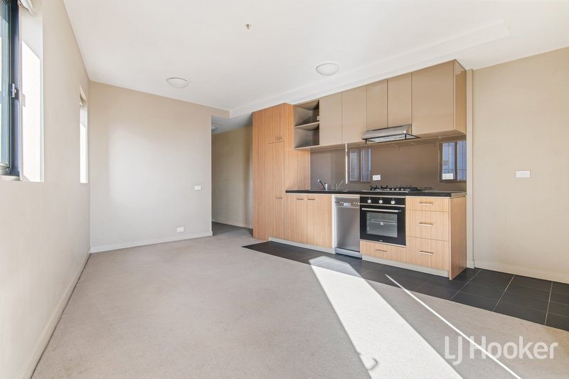 Photo - 805/463 Docklands Drive, Docklands VIC 3008 - Image 6