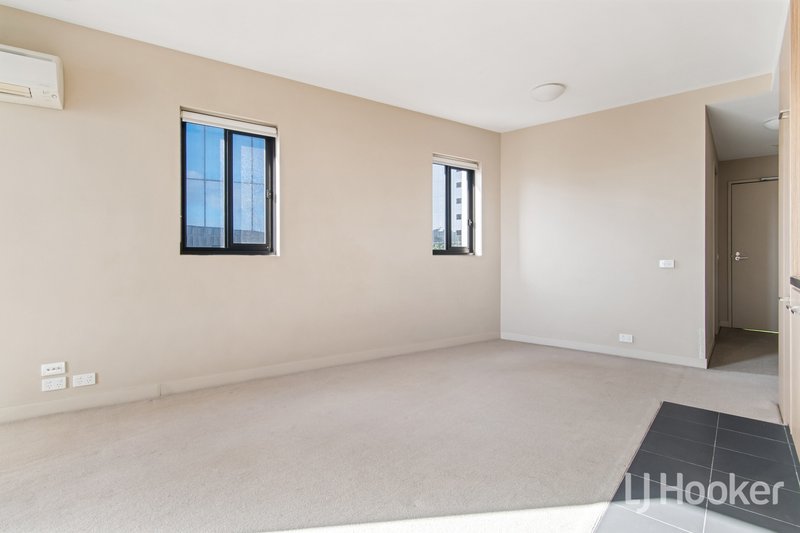 Photo - 805/463 Docklands Drive, Docklands VIC 3008 - Image 7