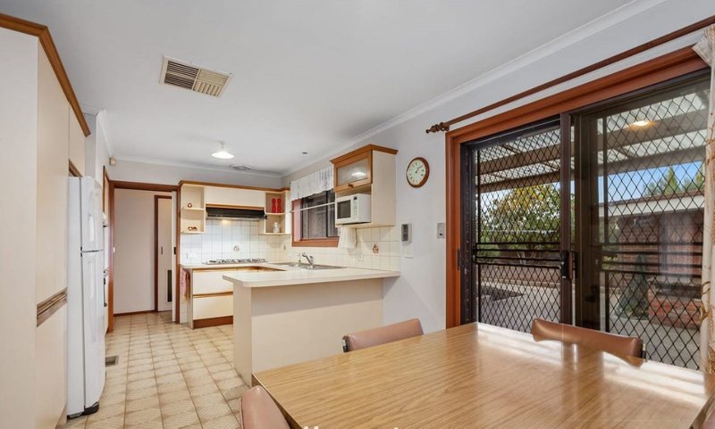 Photo - 806 High Street, Epping VIC 3076 - Image 3
