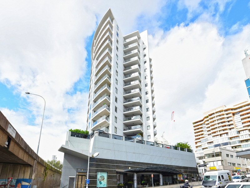 Photo - 806/1 Adelaide Street, Bondi Junction NSW 2022 - Image 6