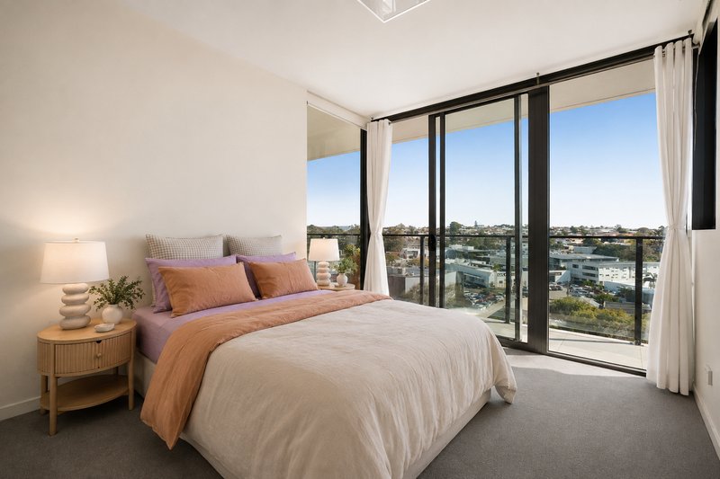 Photo - 806/1 Aspinall Street, Nundah QLD 4012 - Image 4
