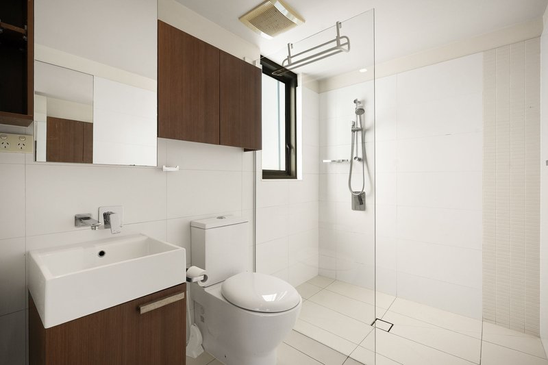 Photo - 806/1 Aspinall Street, Nundah QLD 4012 - Image 7