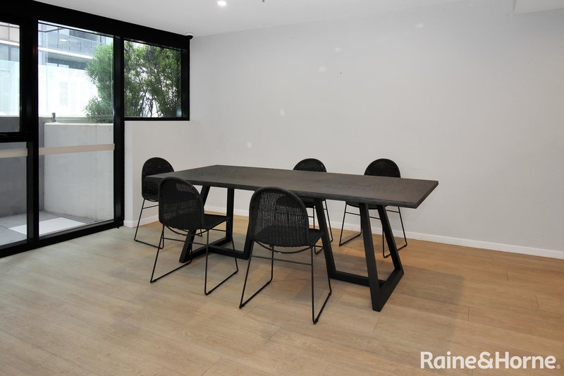 Photo - 806/15 Bowes Street, Phillip ACT 2606 - Image 12