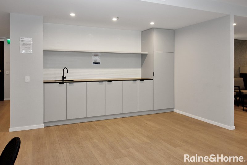 Photo - 806/15 Bowes Street, Phillip ACT 2606 - Image 13