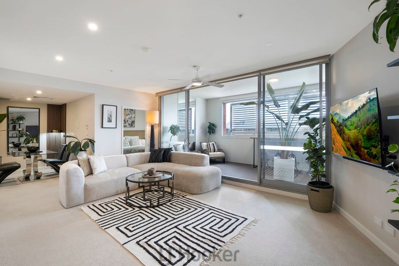 Photo - 806/23 Ravenshaw Street, Newcastle West NSW 2302 - Image 1