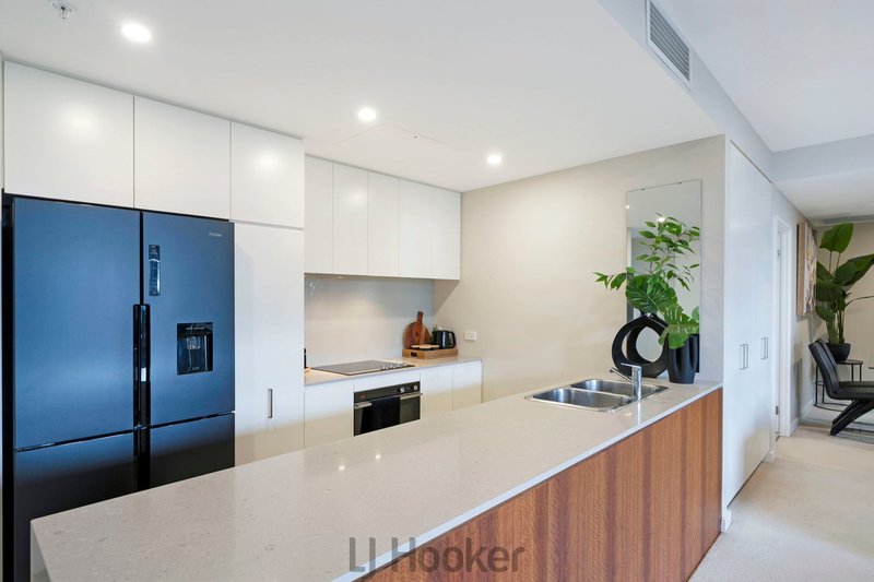 Photo - 806/23 Ravenshaw Street, Newcastle West NSW 2302 - Image 5