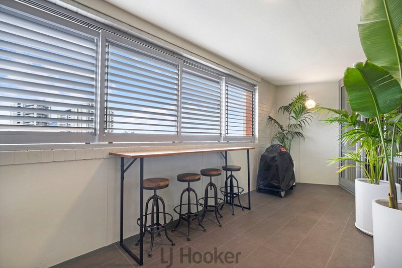 Photo - 806/23 Ravenshaw Street, Newcastle West NSW 2302 - Image 13