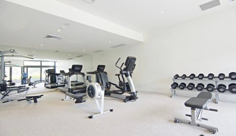 Photo - 806/61 Galada Avenue, Parkville VIC 3052 - Image 6