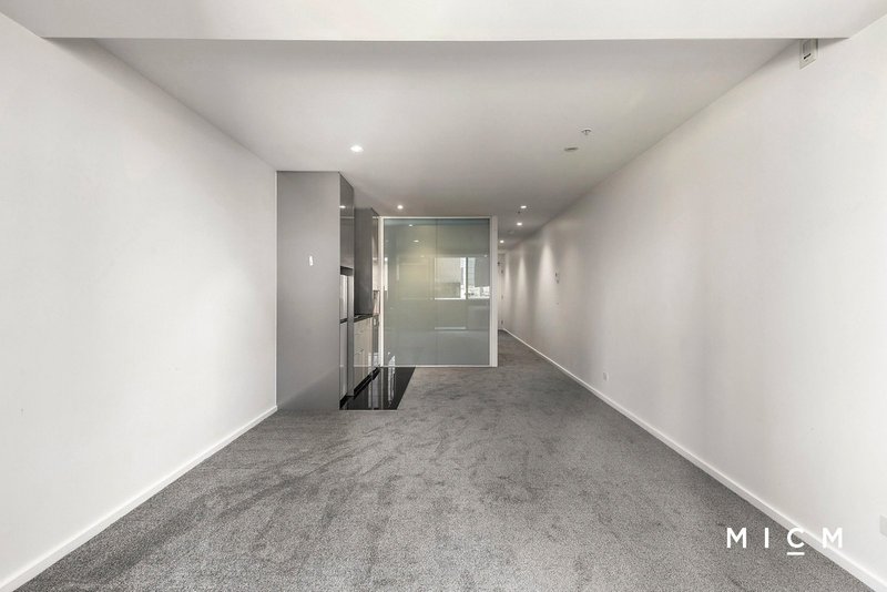 Photo - 807/151 City Road, Southbank VIC 3006 - Image 3