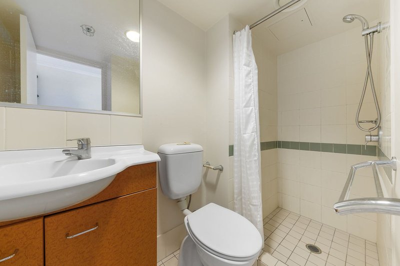 Photo - 807/188 Shafston Avenue, Kangaroo Point QLD 4169 - Image 4