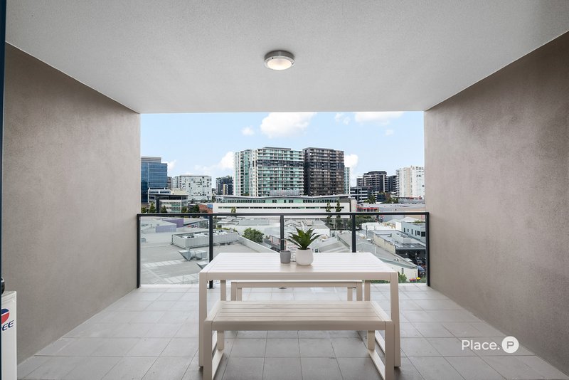 Photo - 807/56 Prospect Street, Fortitude Valley QLD 4006 - Image 6