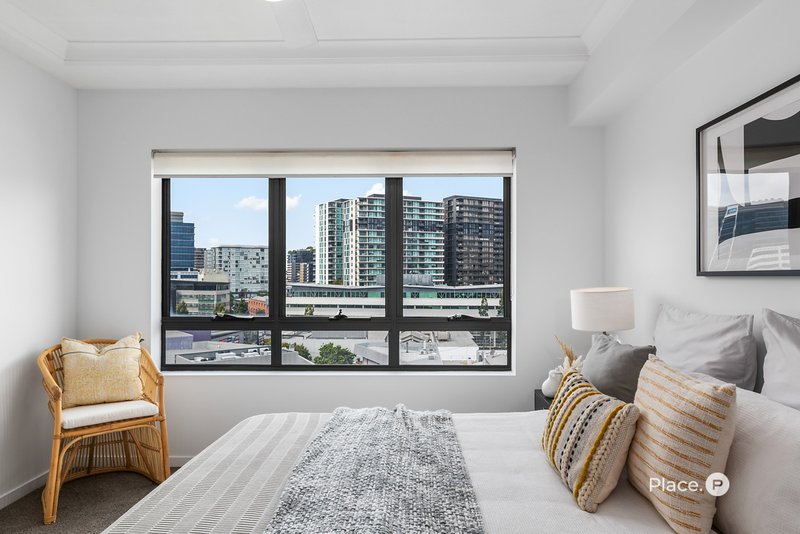 Photo - 807/56 Prospect Street, Fortitude Valley QLD 4006 - Image 17