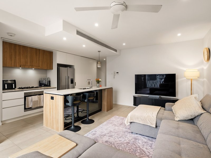Photo - 807/77 Jane Street, West End QLD 4101 - Image 7