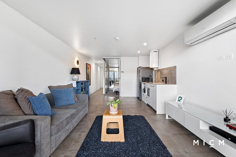 Photo - 808/200 Spencer Street, Melbourne VIC 3000 - Image 3