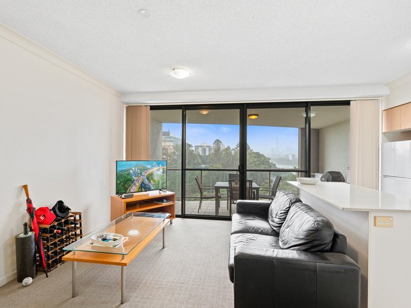 Photo - 808/21 Patrick Lane, Toowong QLD 4066 - Image 6