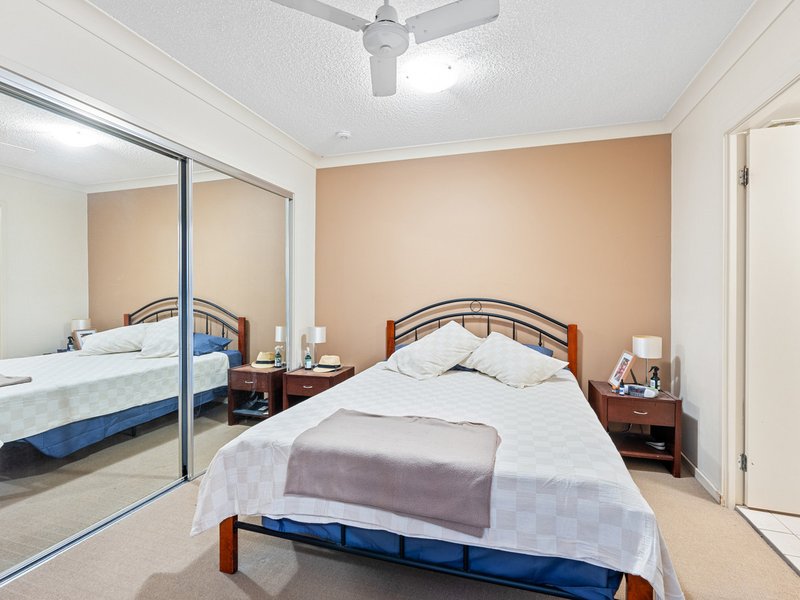 Photo - 808/21 Patrick Lane, Toowong QLD 4066 - Image 10