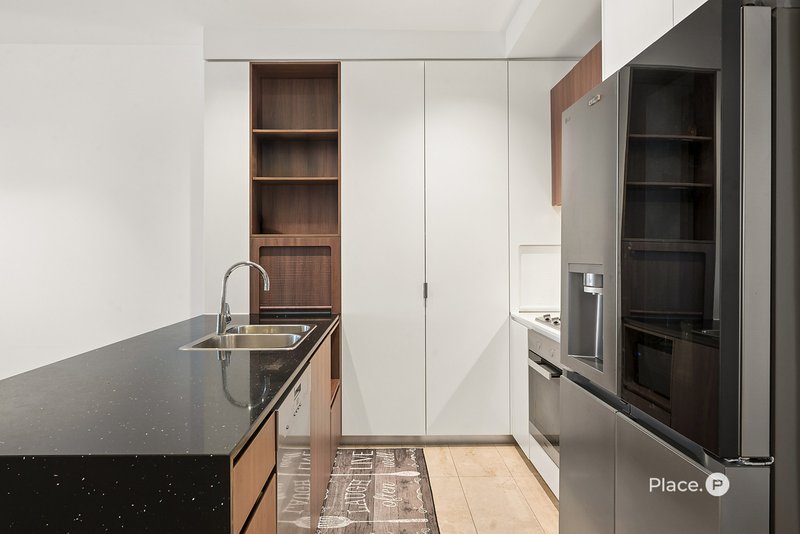 Photo - 809/38 Helen Street, Teneriffe QLD 4005 - Image 8