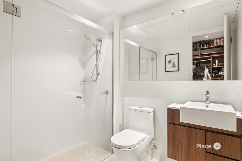 Photo - 809/38 Helen Street, Teneriffe QLD 4005 - Image 11