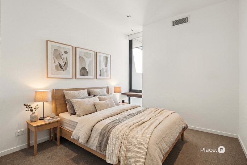 Photo - 809/38 Helen Street, Teneriffe QLD 4005 - Image 12