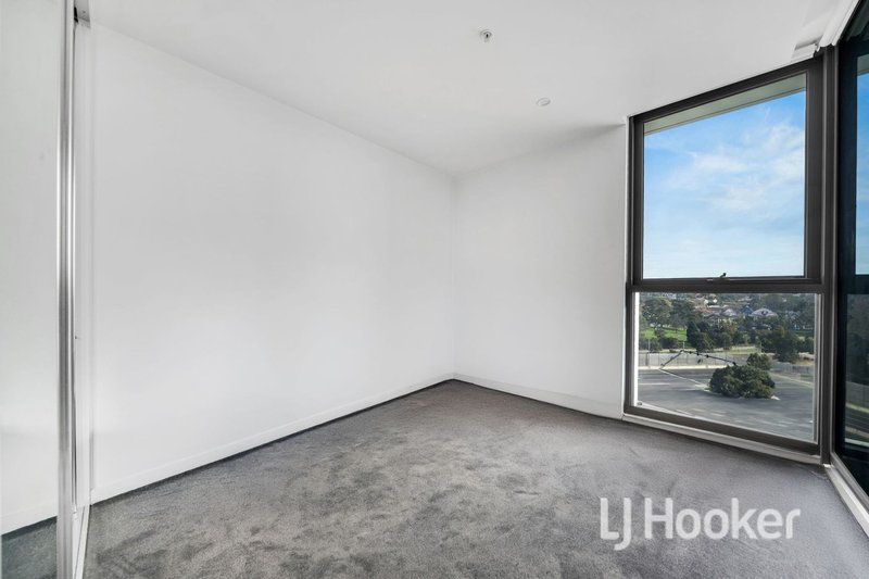 Photo - 809/91 Galada Avenue, Parkville VIC 3052 - Image 6
