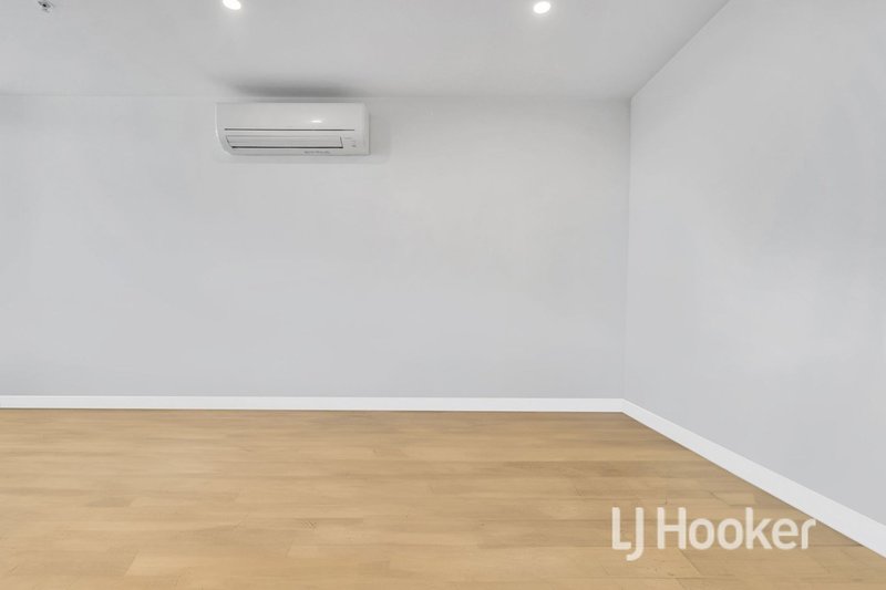 Photo - 809/91 Galada Avenue, Parkville VIC 3052 - Image 7