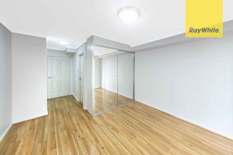 Photo - 809/91A Bridge Road, Westmead NSW 2145 - Image 6