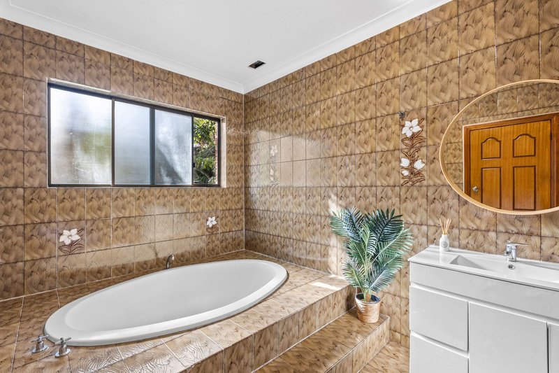 Photo - 80a Delmar Parade, Dee Why NSW 2099 - Image 5