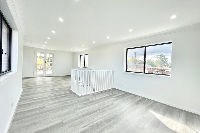 Photo - 80a Highview Avenue, Greenacre NSW 2190 - Image 4