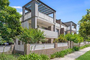 8/1-3 Erskine Street, Riverwood NSW 2210