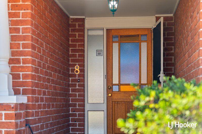 Photo - 8/1-3 Forest Drive, Jerrabomberra NSW 2619 - Image 4