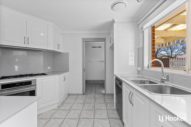 Photo - 8/1-3 Forest Drive, Jerrabomberra NSW 2619 - Image 11