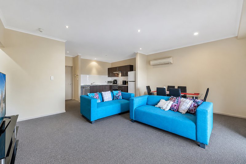 Photo - 8/1-3 Goodall Parade, Mawson Lakes SA 5095 - Image 4