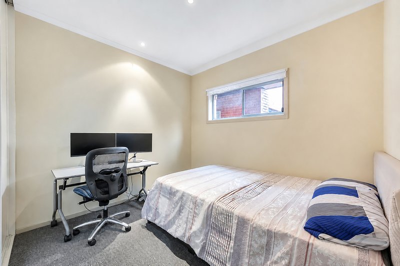 Photo - 8/1-3 Goodall Parade, Mawson Lakes SA 5095 - Image 6