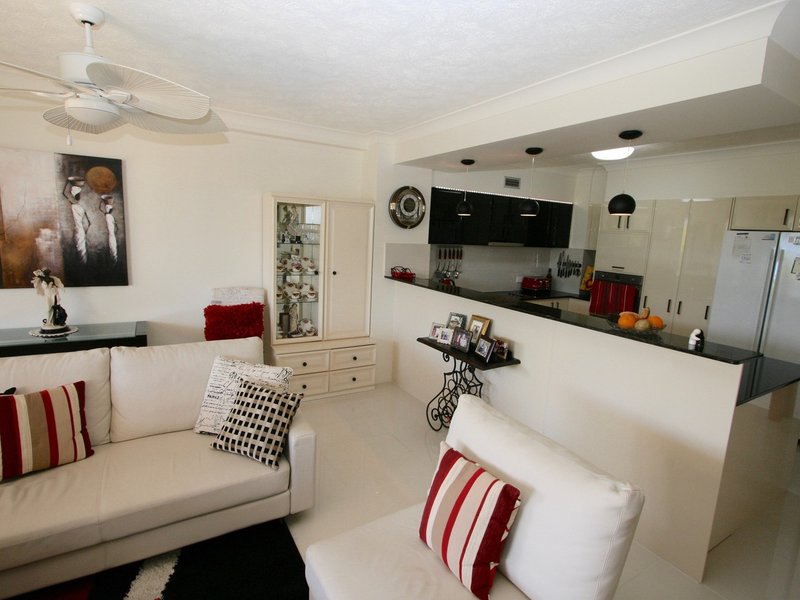 Photo - 8/1-3 Ivory Place, Tweed Heads NSW 2485 - Image 4