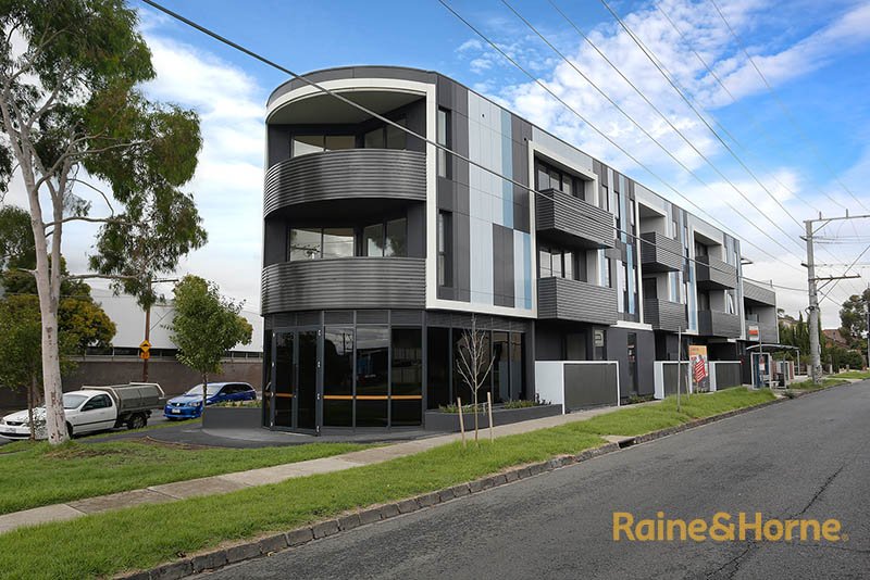 Photo - 8/1-3 Langs Road, Ascot Vale VIC 3032 - Image 1