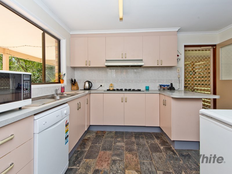 Photo - 81-83 Rosehill Drive, Burpengary QLD 4505 - Image 5