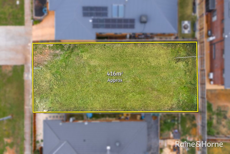 Photo - 81 Aldridge Drive, Sunbury VIC 3429 - Image 2