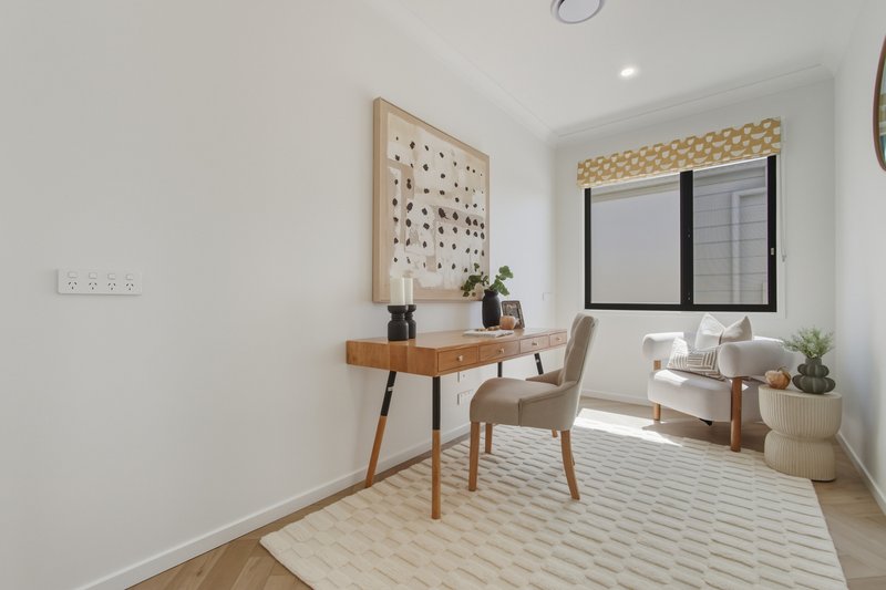 Photo - 81 Aqua Street, Newport QLD 4020 - Image 27