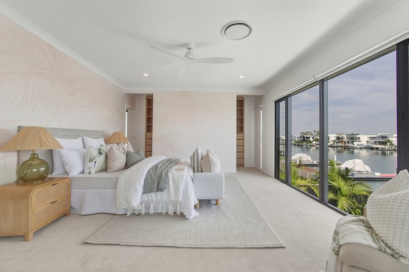 Photo - 81 Aqua Street, Newport QLD 4020 - Image 32