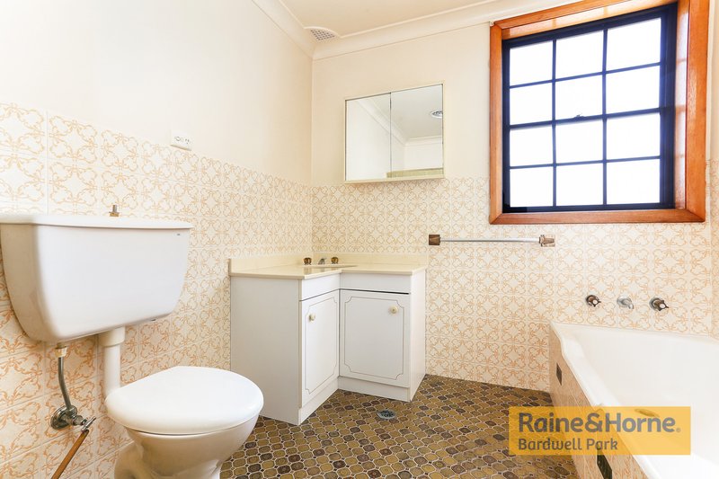 Photo - 81 Armitree Street, Kingsgrove NSW 2208 - Image 7