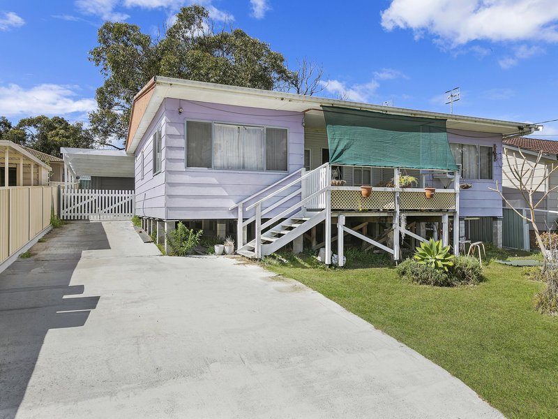 81 Barker Avenue, San Remo NSW 2262