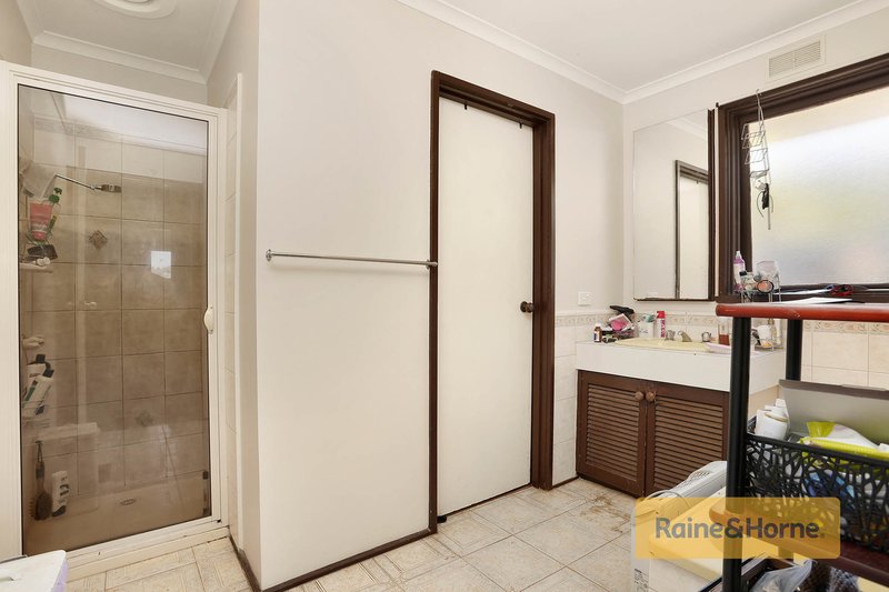 Photo - 81 Barries Road, Melton VIC 3337 - Image 7