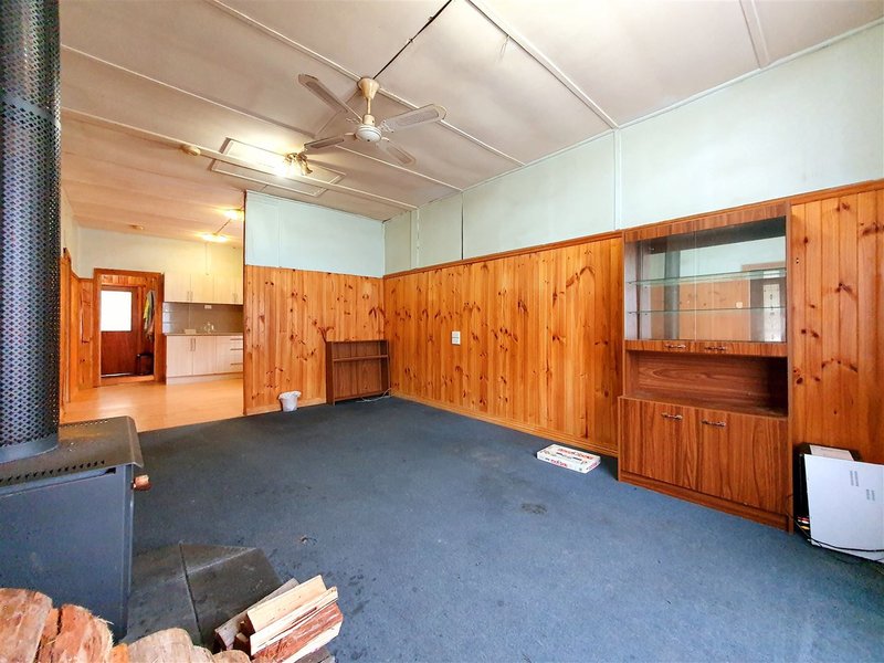 Photo - 81 Batchelor Street, Queenstown TAS 7467 - Image 2